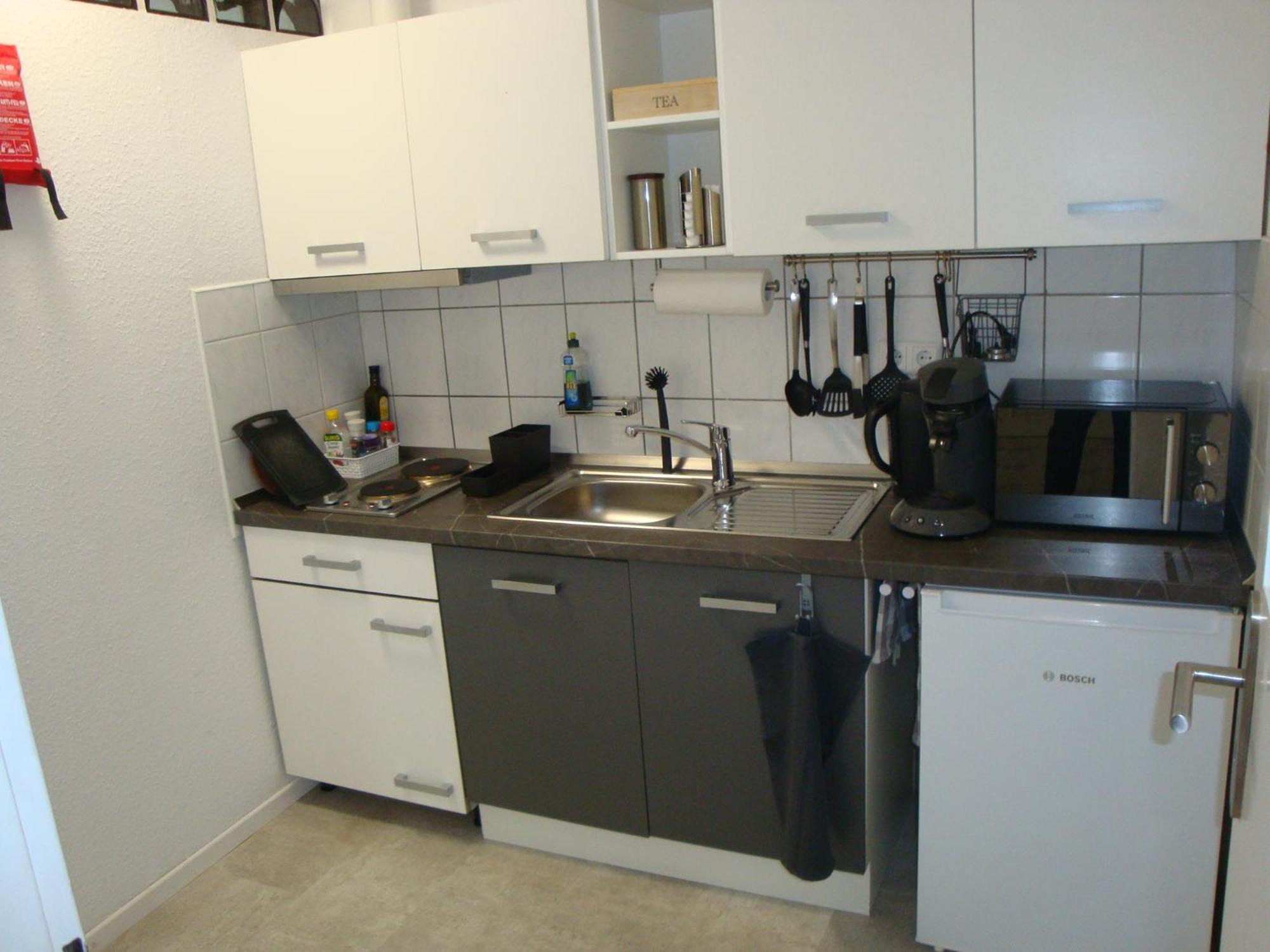 Cenet 1 Zimmer Apartment Зиндельфинген Экстерьер фото